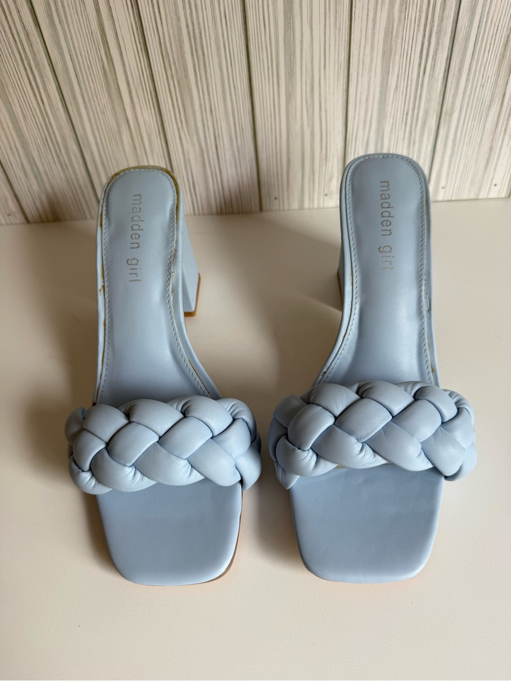 Madden Girl Women’s Braided Slide Sandal in Light Blue SZ 8 NEW